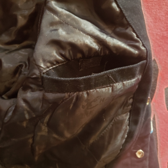 Jacket - Picture 13 of 13